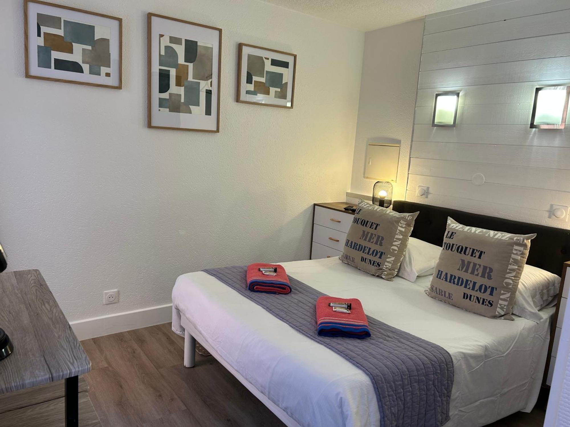 Hotel Et Residence Chez Gino Le Touquet-Étaples Екстериор снимка